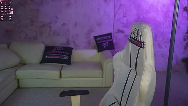 Chat +18 de MadisonSweet054 ao vivo