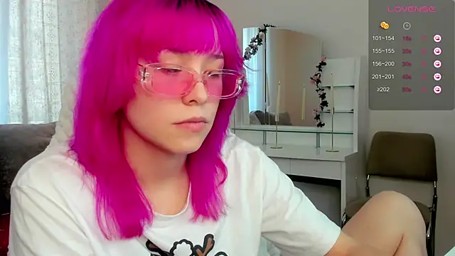 EmilyTrase Live XXX-Chat