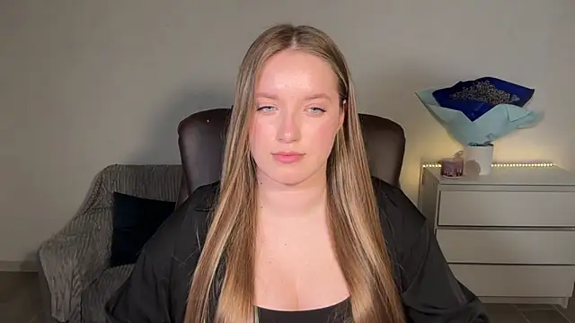 EvaMaddison's Live XXX Chat