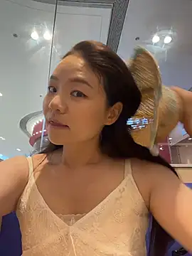 xiaochengzi505のライブXXXチャット