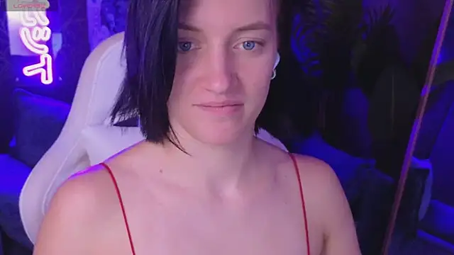 XXX chat uživo modela roxy_riot_