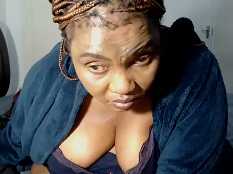 Chat +18 de BigButtGodess ao vivo