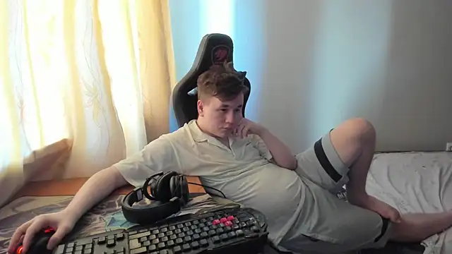 iliaskrislove Webcam Show