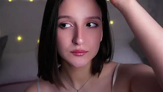 FalineBeacher Live XXX-chat