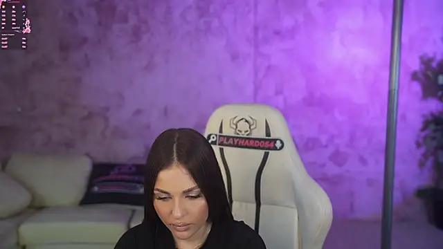 Chat +18 de MadisonSweet054 ao vivo