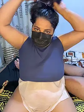 Savi-SL's Webcam Show