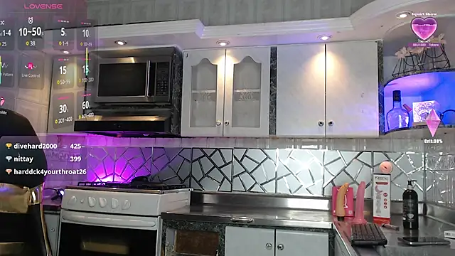 دردشة CrisOzzz الجنسية المباشرة