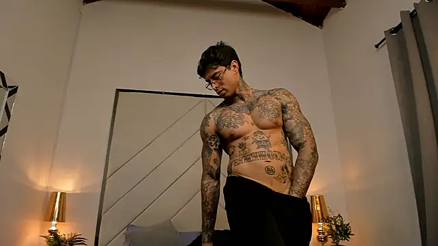 EdoardoJS: вебкам-шоу