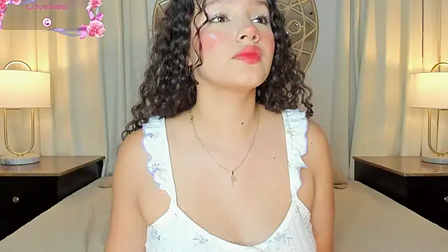 LucyLovelyy's Live XXX Chat