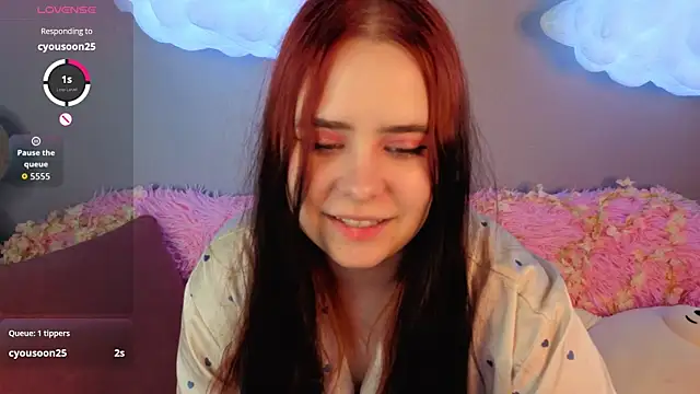 Chat +18 de Alis_Platt ao vivo