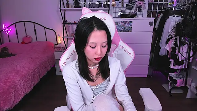 Chatroom XXX en direct de ashleywowmeow