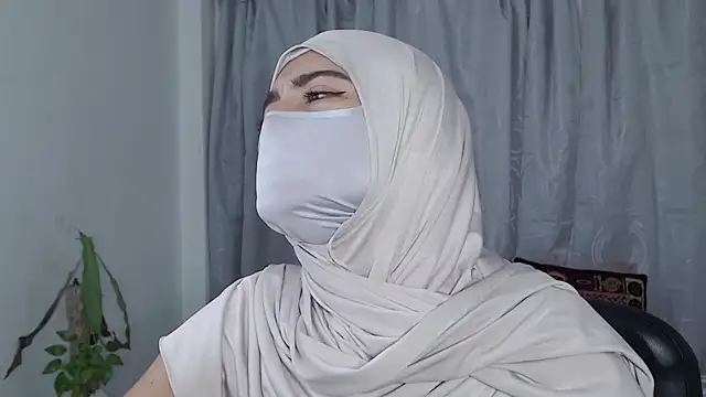 jade_nassar webcam show