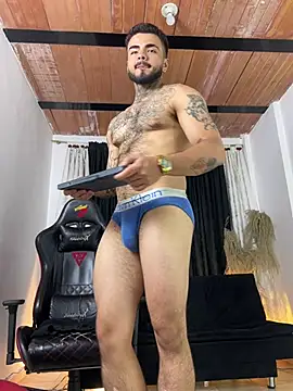 Pokazy przed kamerką – Benjii_Carter1