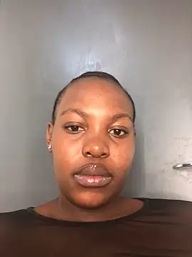 Candice_2026 Show in webcam