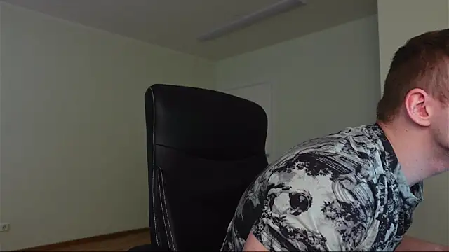 Chatroom XXX en direct de Richard_Dullas