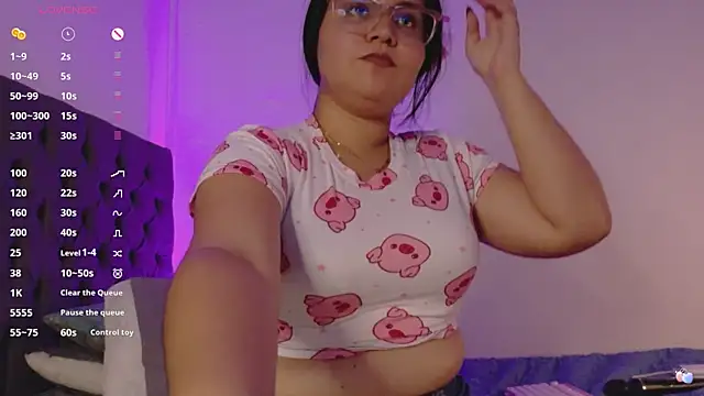 Aimi_velvet Adlı Modelin Canlı XXX Sohbeti