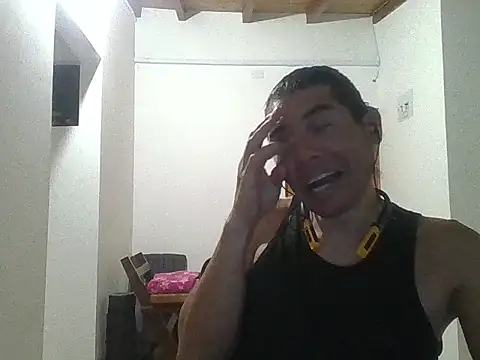 عرض كام Manguerozotv