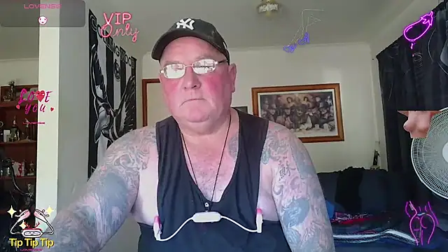 KINKYBLUEYES69 Obrolan Langsung XXX