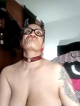 Taylor-hardcore Live XXX-chat