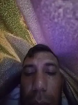 UnreadyChutzpa Chat XXX live