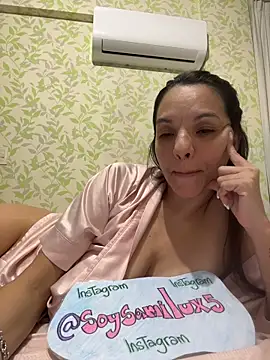 samilux5n Live XXX chat