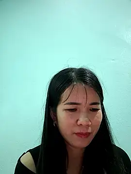 Geelio-playsx24's Live XXX Chat