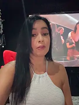 Chat +18 de _kathaLopez_ ao vivo