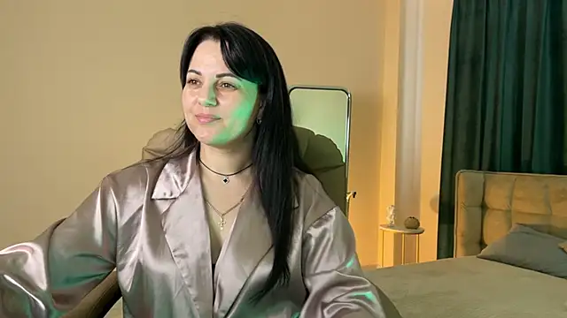 _SilkyShadow_ Chat XXX in diretta
