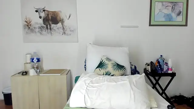 ConnieSmall24 Live XXX-Chat