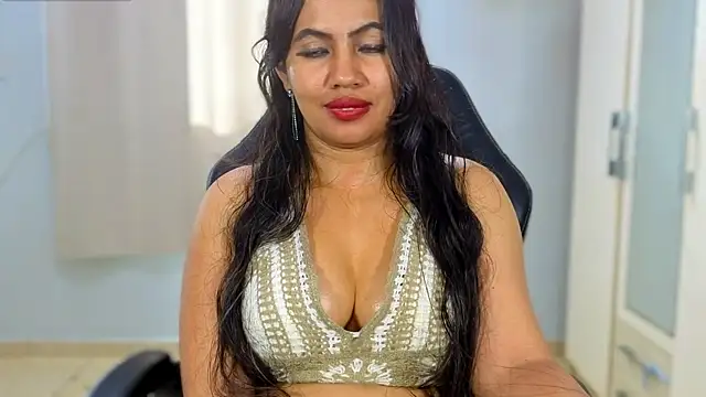 FannyXhot: απευθείας συνομιλία ΧΧΧ