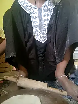 TEENA_BHABHI143's Webcam Show