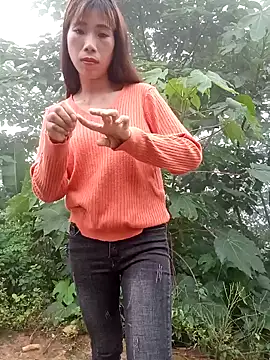 Elena_MiaのライブXXXチャット