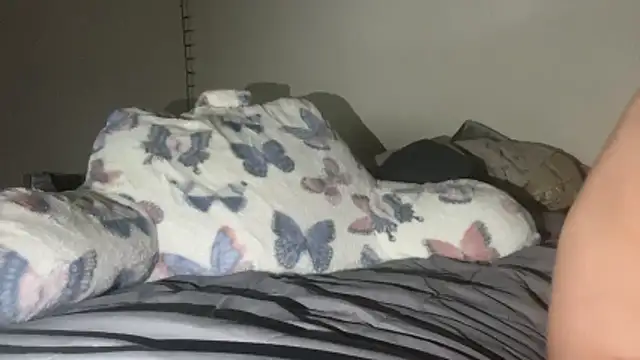 BigdickRick8UncuT élő XXX-chatje