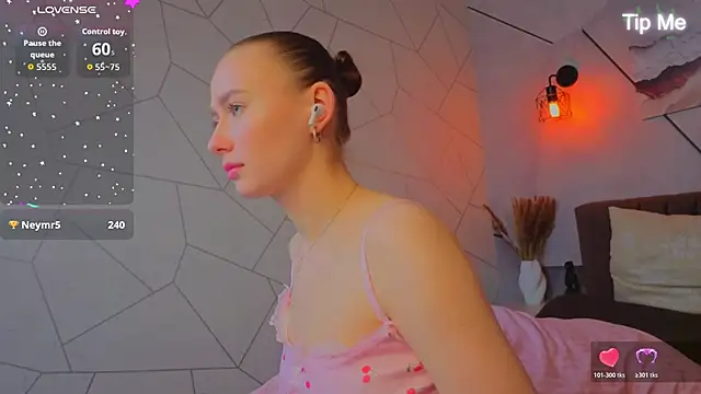 _Kiki_angel_ Chat XXX in diretta
