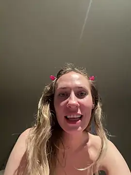 M1ssyk1ssy's Webcam Show