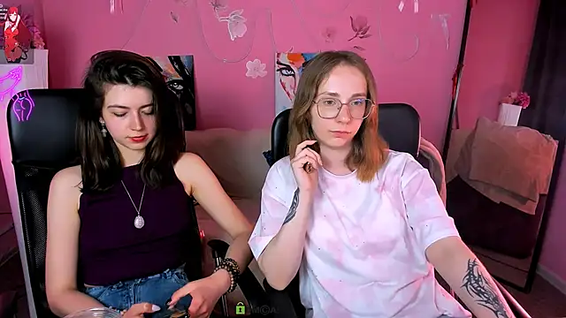 kitniss_dreamy Adlı Modelin Canlı XXX Sohbeti