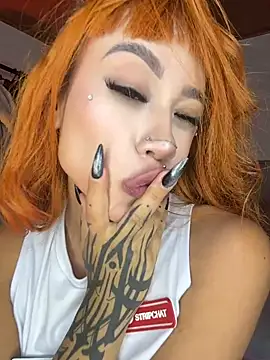 ScarlettRusso1's Live XXX Chat