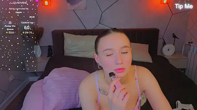 _Kiki_angel_ Chat XXX in diretta