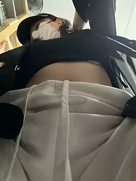 zhizhibaobei 网络视讯表演