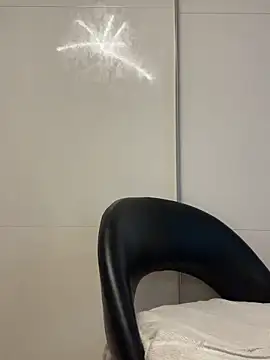 ythmlshshs 现场XXX聊天