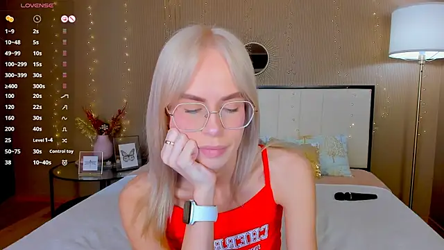 bellatip live XXX chat