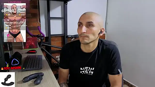 Marck_Muscle Adlı Modelin Web Kamerası Şovu