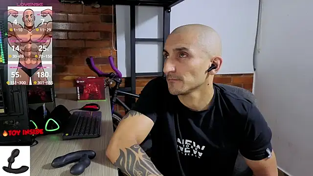 Marck_Muscle Chat XXX in diretta