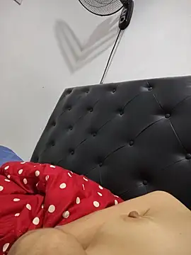 Chat XXX ao vivo de Linda_Lars