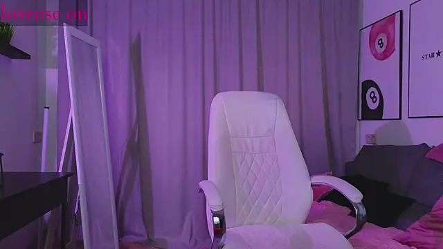 Rosie_Mac Chat XXX live