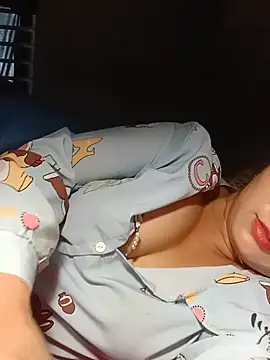 Chatroom XXX en direct de vangkt-cute