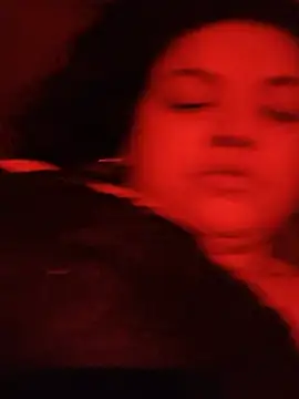 Luzz12 Chat XXX live