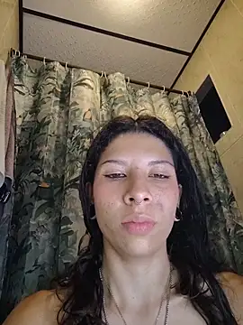 MelanyandDante Live XXX-chat