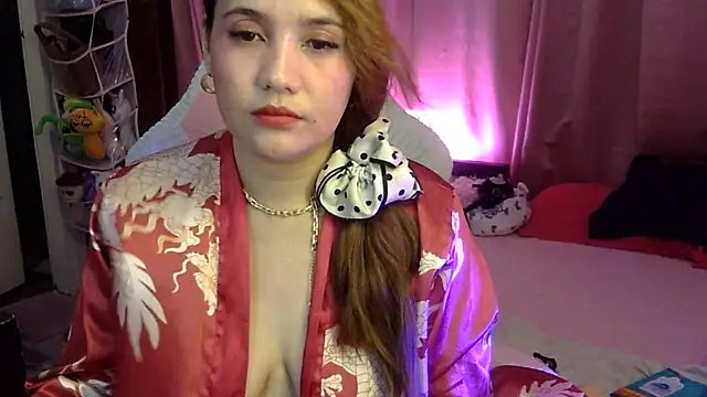 Chat +18 de AngelHennesy ao vivo