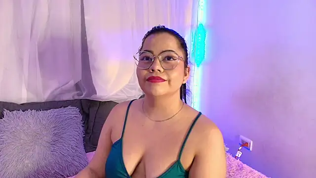LilyRouseeのライブXXXチャット